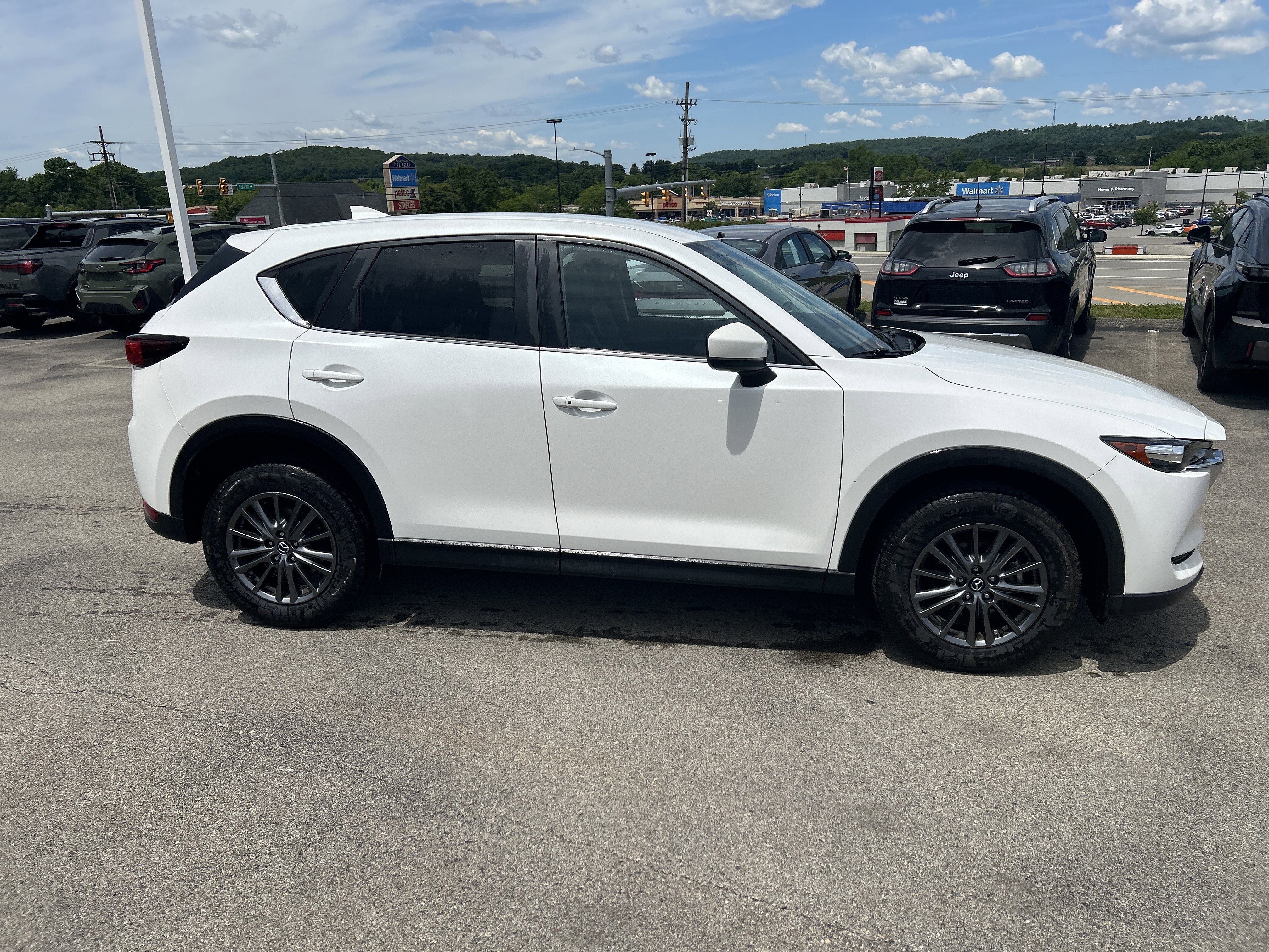 Used 2021 MAZDA CX-5 Touring AWD/4WD image 2