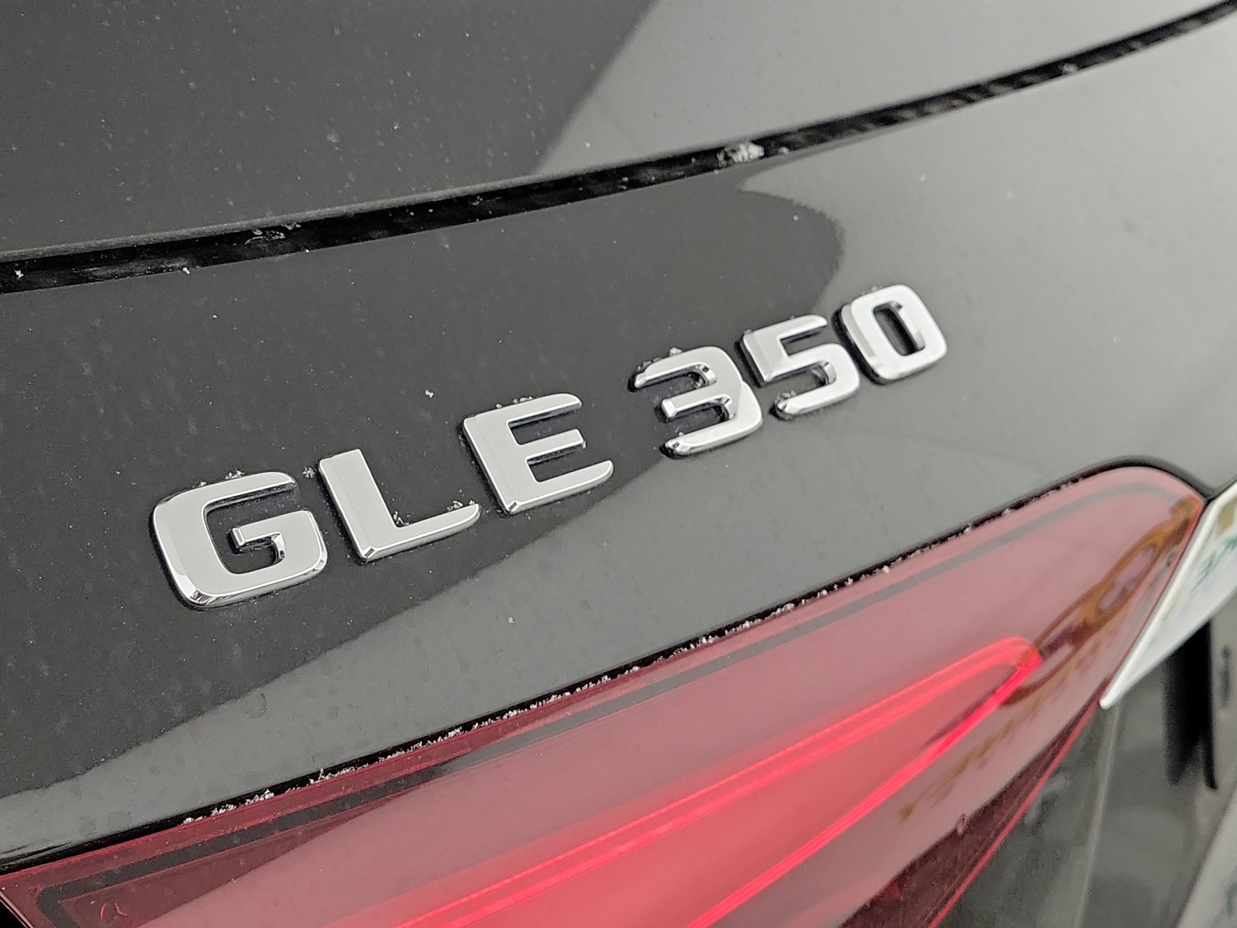 Used 2024 Mercedes-Benz GLE 350 4MATIC image 7