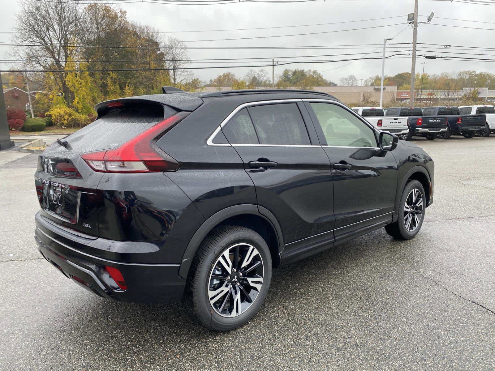 New 2026 Mitsubishi Eclipse Cross SEL AWD/4WD image 3