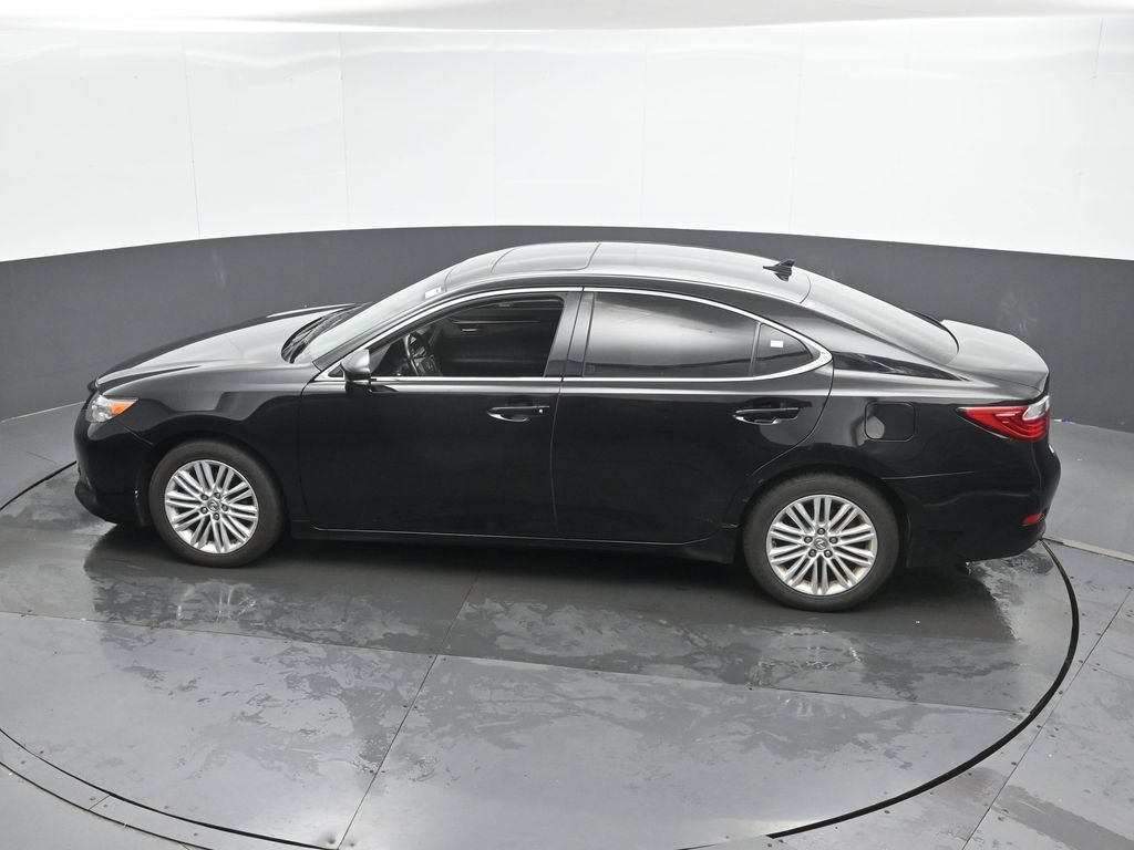 Used 2013 Lexus ES 350 w/ Luxury Pkg FWD image 33