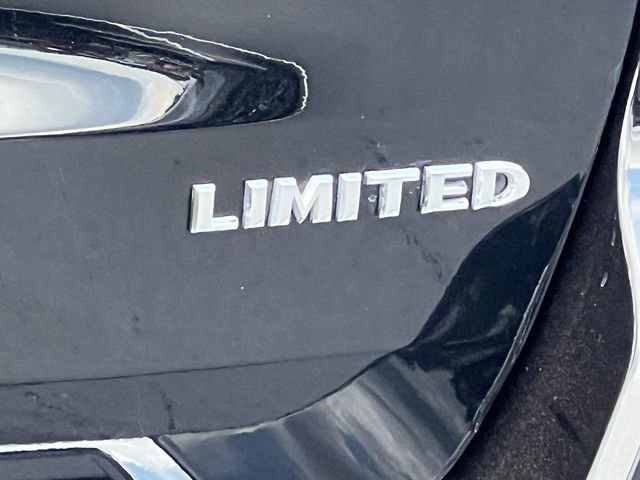 Used 2020 Jeep Grand Cherokee Limited AWD/4WD image 9