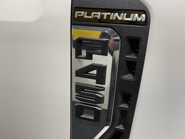 Used 2024 Ford F450 Platinum image 26