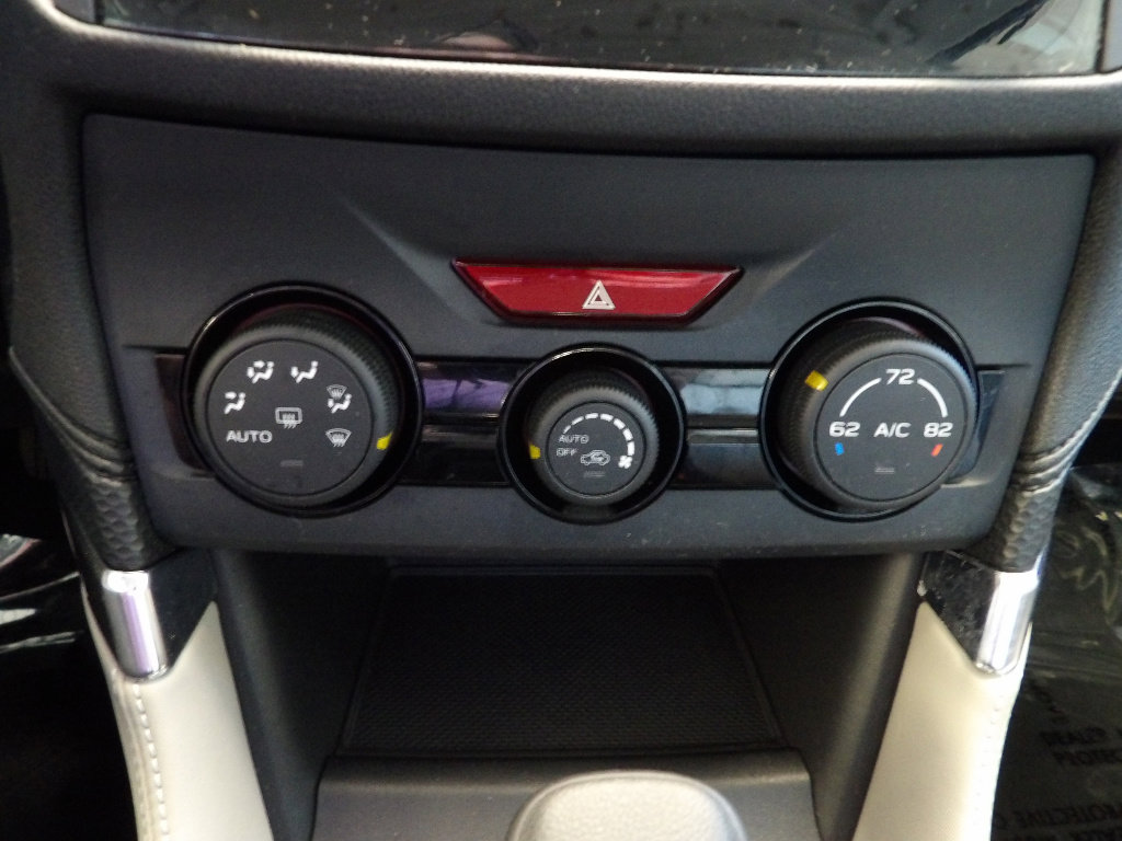 Used 2024 Subaru Forester AWD/4WD image 32