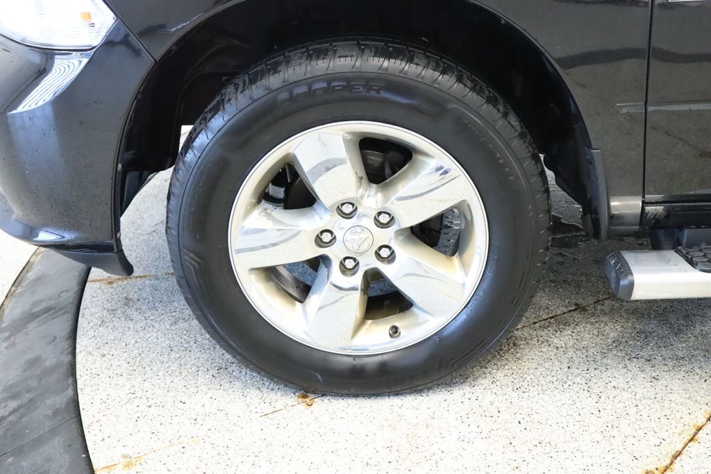 Used 2019 RAM 1500 Express w/ Express Value Package image 11