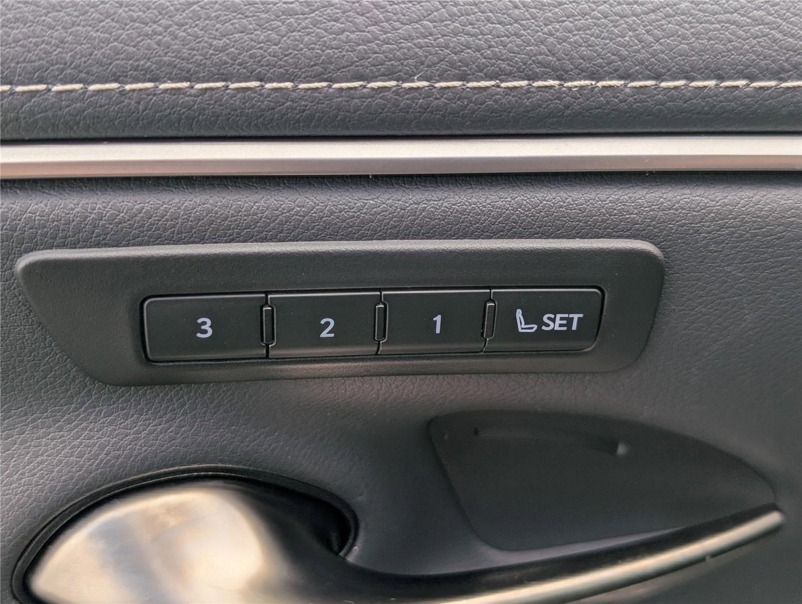 Certified 2025 Lexus ES 350 w/ Premium Package image 21