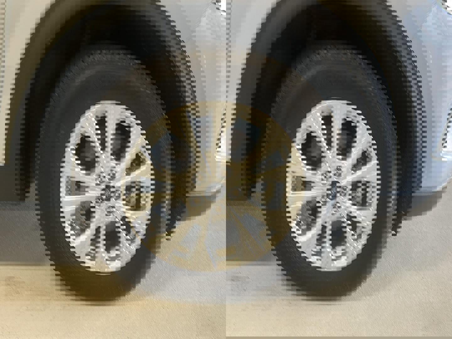 Used 2024 Ford Escape Active image 25