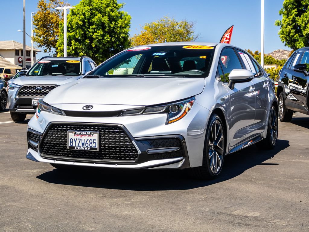 Used 2022 Toyota Corolla SE w/ Carpet Mat Package (TMS) FWD image 3