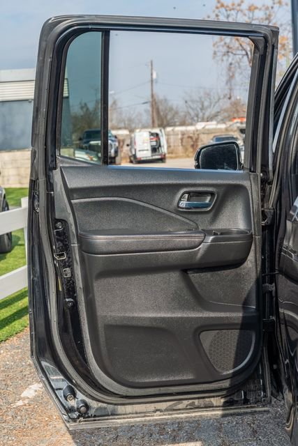 Used 2022 Honda Ridgeline Black Edition image 32