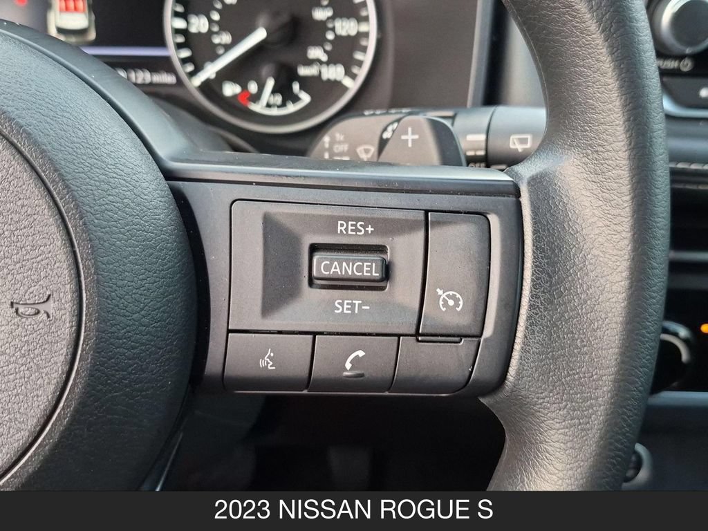 Certified 2023 Nissan Rogue S FWD image 18