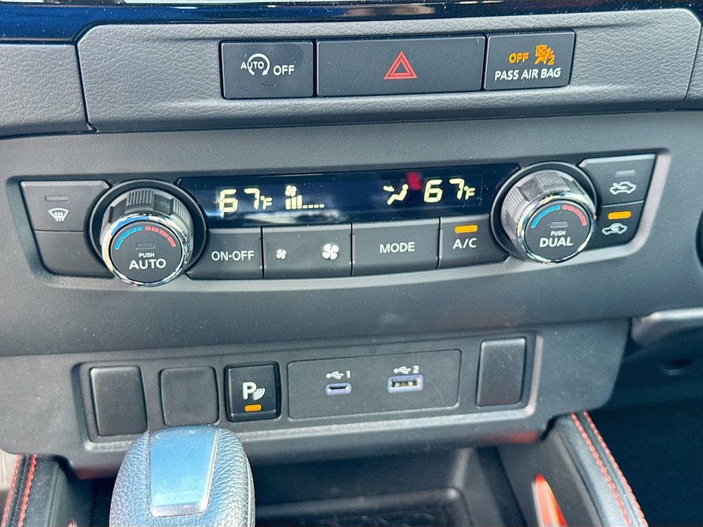 Used 2024 Nissan Frontier PRO-4X w/ Technology Package image 16