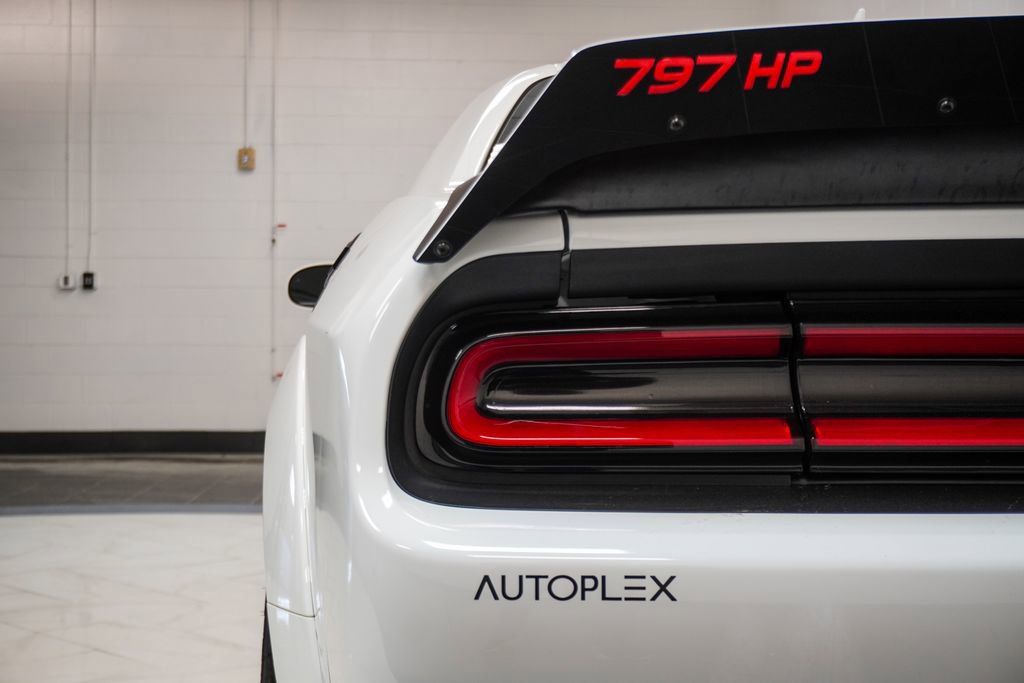 Used 2020 Dodge Challenger SRT Hellcat Redeye image 36