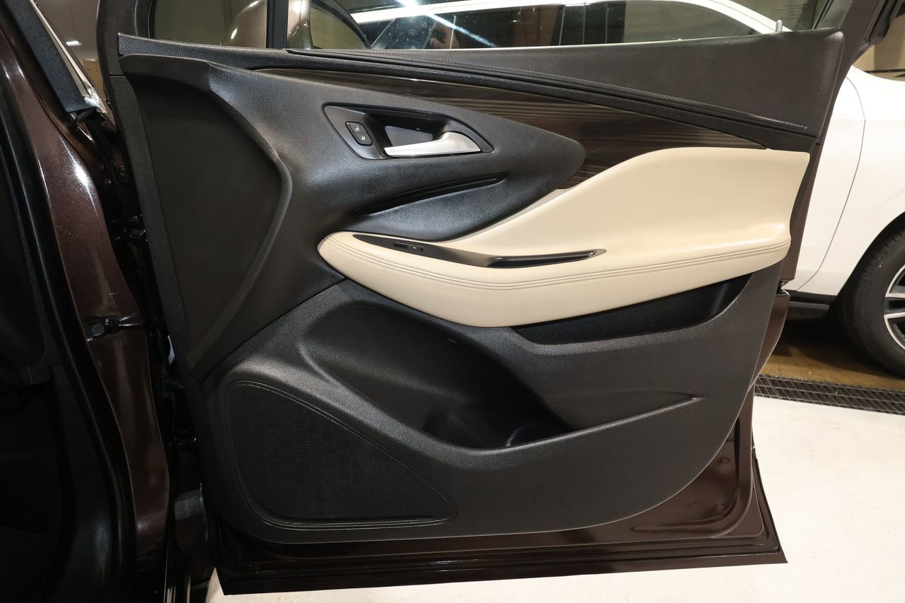 Used 2020 Buick Envision Essence image 19