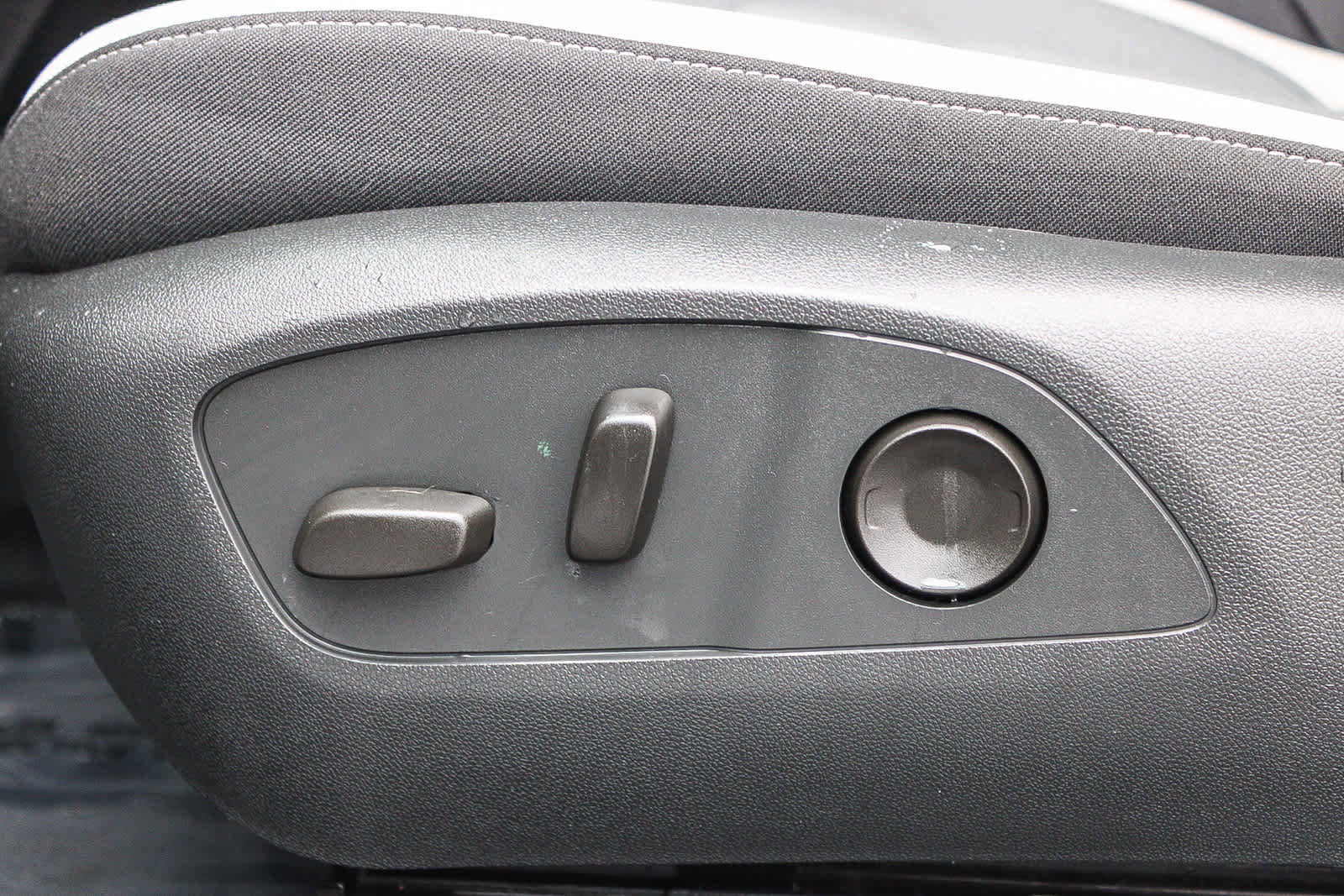 Certified 2025 Honda Prologue EX image 20