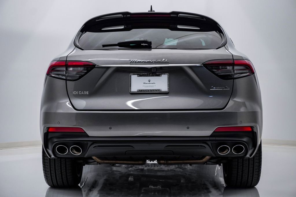 Certified 2022 Maserati Levante Modena image 8