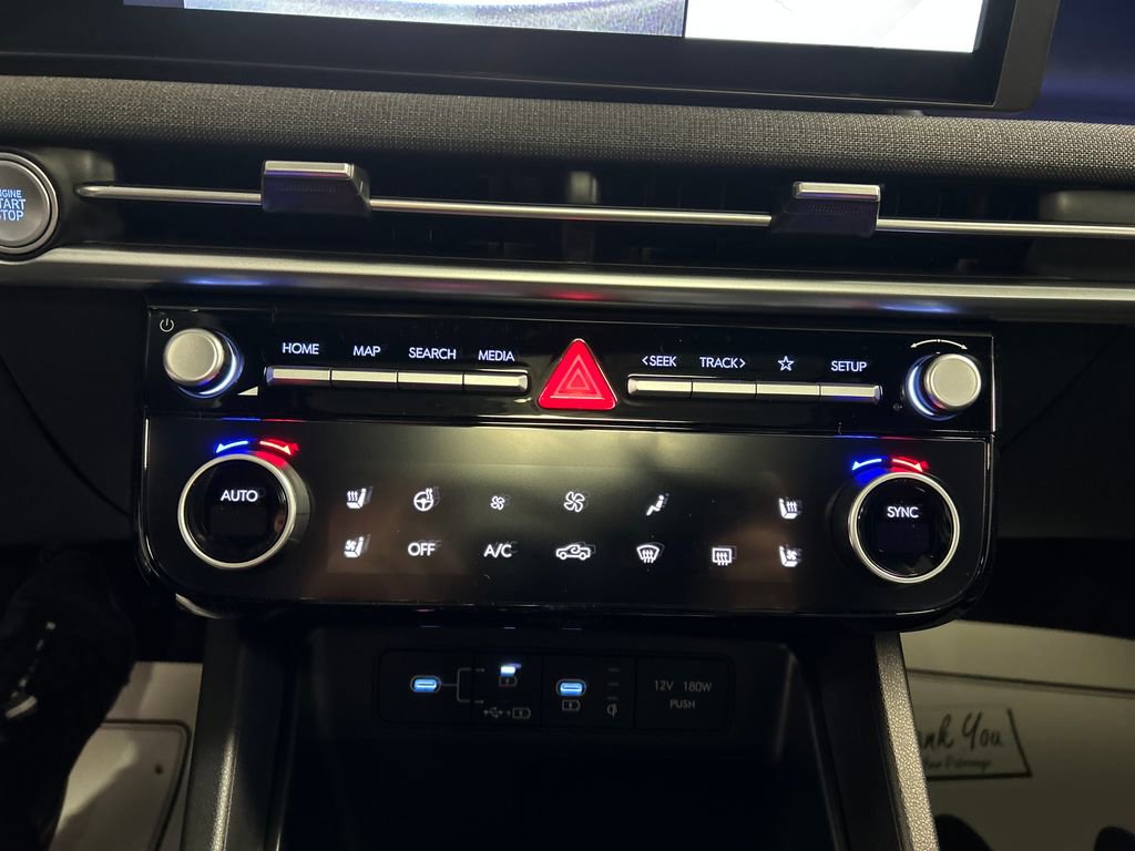 New 2026 Hyundai Santa Cruz Limited AWD/4WD image 17