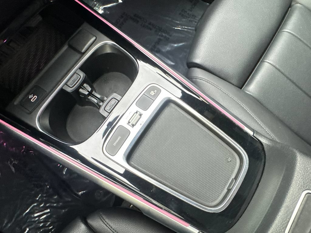 Used 2025 Mercedes-Benz GLB 250 4MATIC image 66