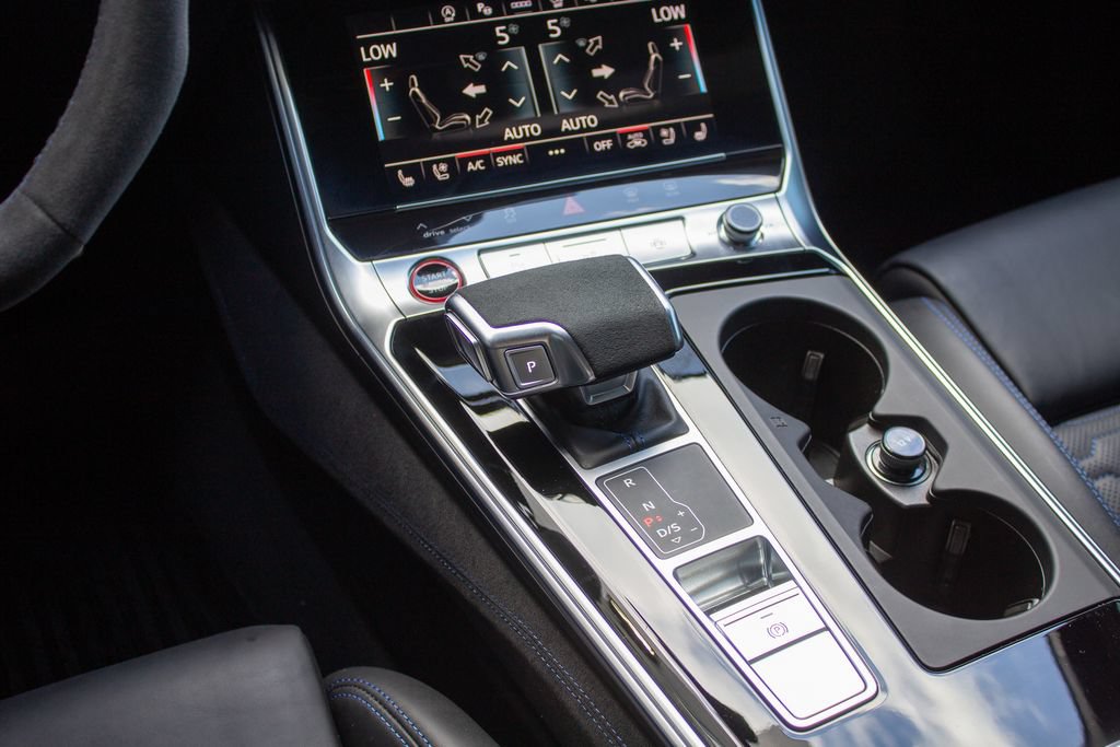 Used 2025 Audi RS 6 performance AWD/4WD image 20