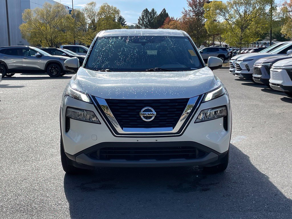 Used 2021 Nissan Rogue SV AWD/4WD image 2