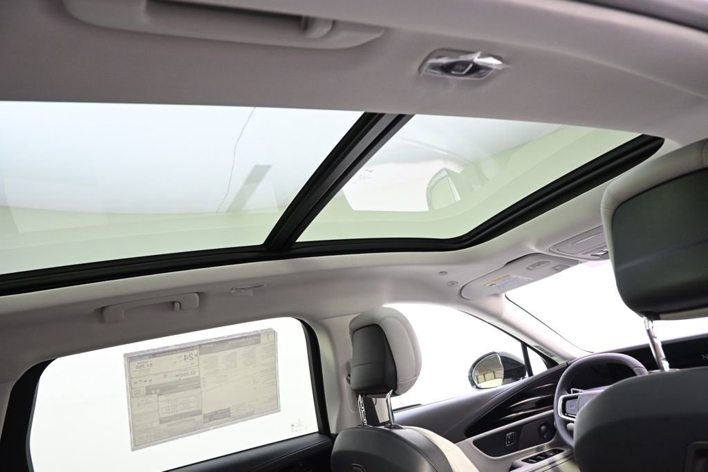 New 2026 Lincoln Nautilus Reserve image 17