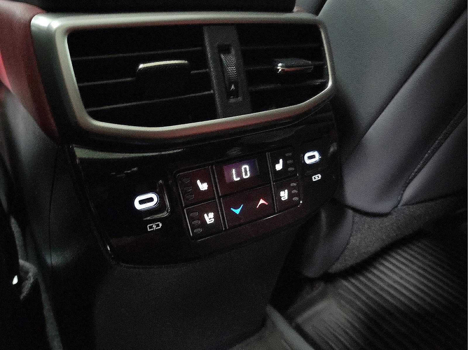 Used 2024 Lexus RX 500h F Sport w/ Convenience Package image 10