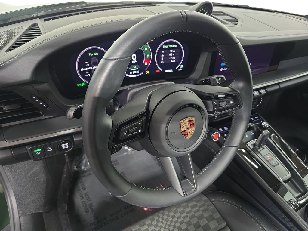 Certified 2026 Porsche 911 Carrera GTS RWD image 4