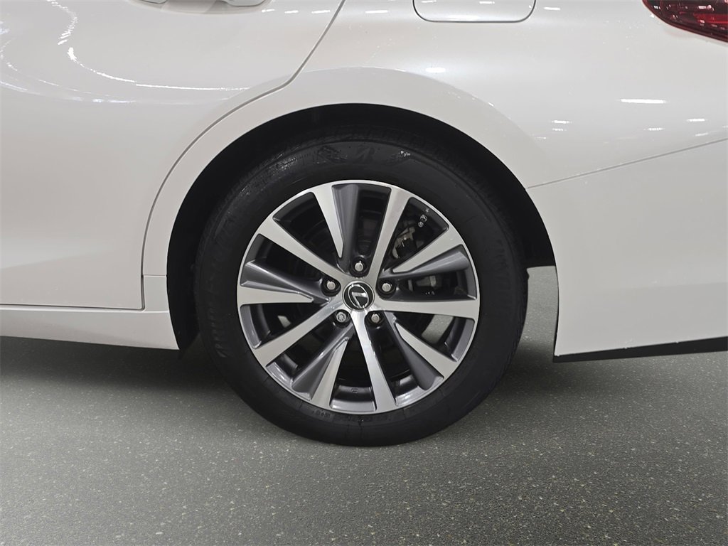 Used 2020 Lexus ES 350 w/ Premium Package image 30