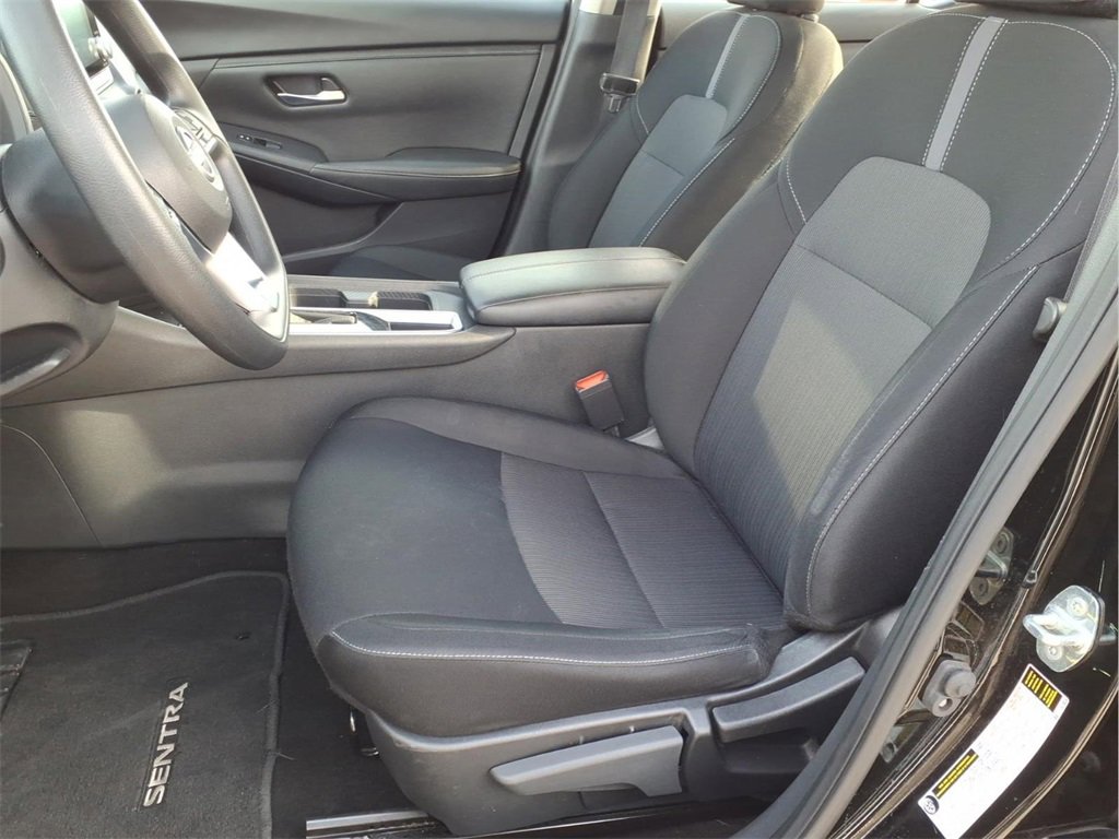 Used 2024 Nissan Sentra SV image 13