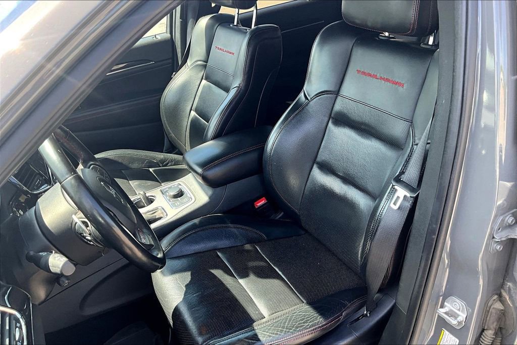 Used 2019 Jeep Grand Cherokee Trailhawk w/ Trailhawk Luxury Group AWD/4WD image 20