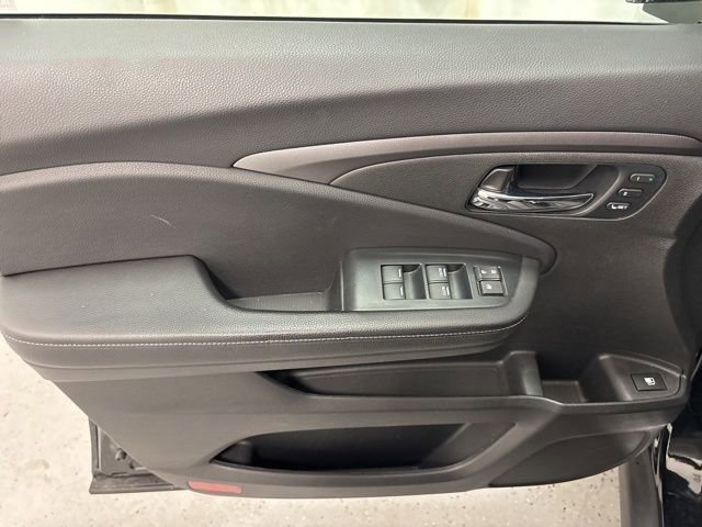 Used 2023 Honda Ridgeline RTL image 18