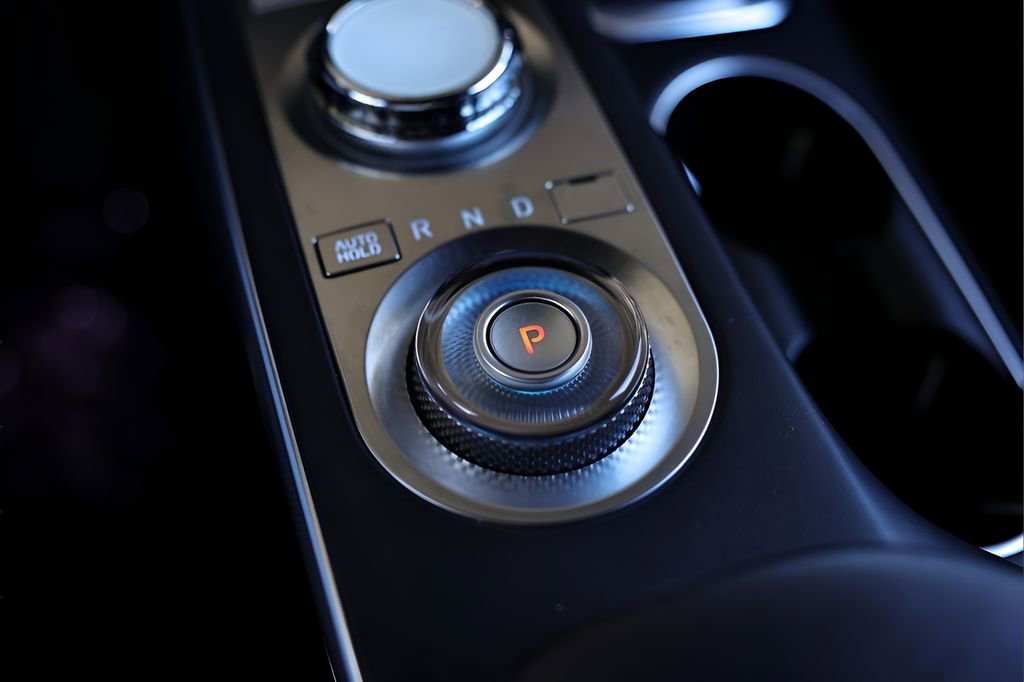 Used 2023 Genesis GV70 2.5T w/ Sport Prestige Package image 53