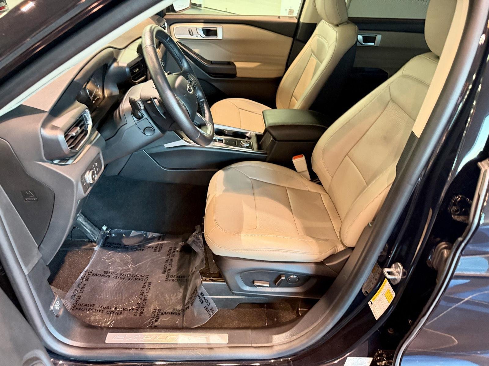 Used 2020 Ford Explorer Limited AWD/4WD image 37