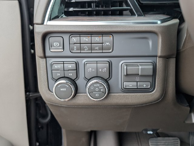 New 2026 Chevrolet Tahoe LT w/ Comfort Package AWD/4WD image 16