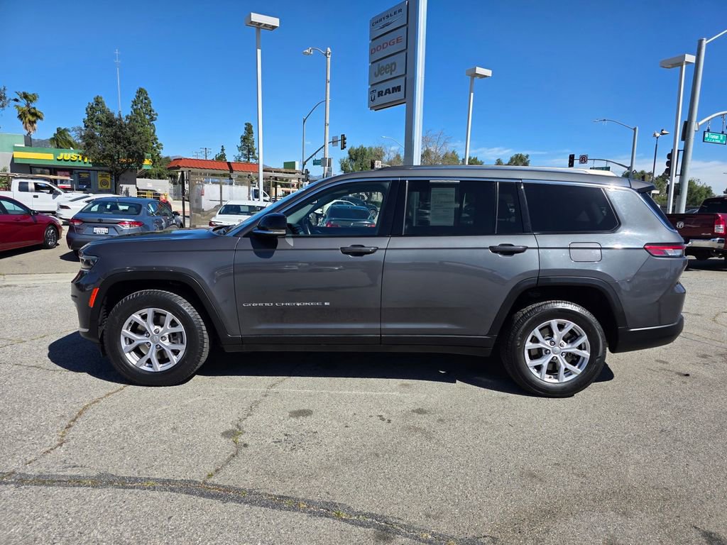 Used 2022 Jeep Grand Cherokee L Limited image 9