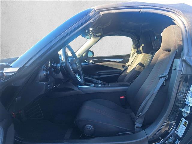 Used 2017 MAZDA MX-5 Miata Club image 10