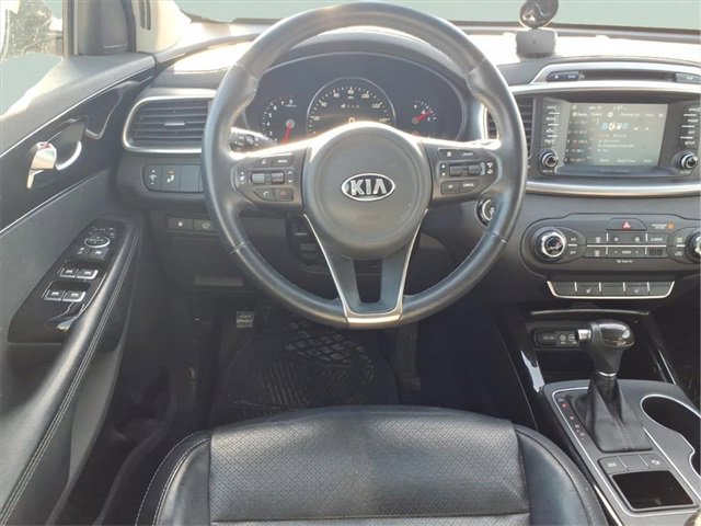 Used 2018 Kia Sorento EX image 5