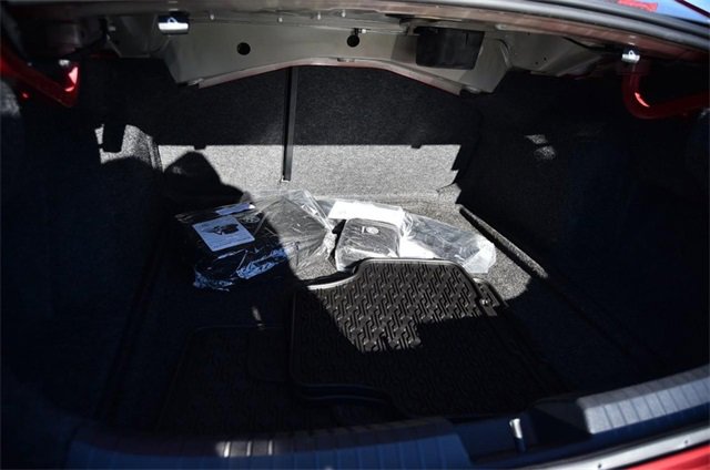 Certified 2024 Volkswagen Jetta SE w/ Panoramic Sunroof Package image 24