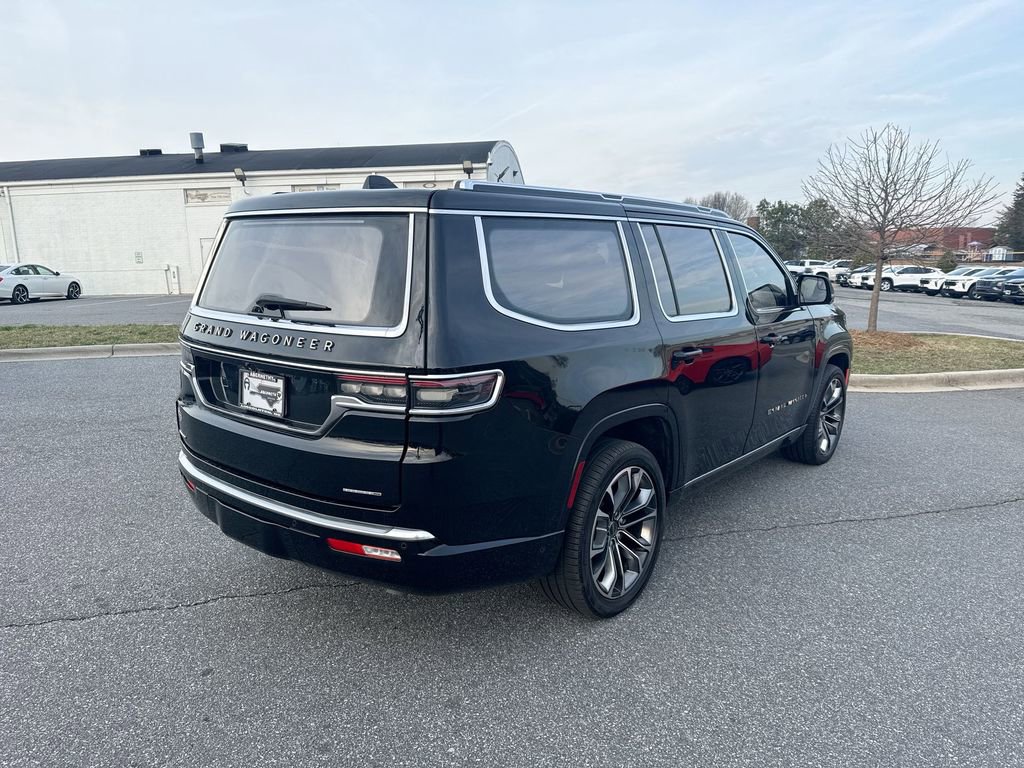 Used 2022 Jeep Grand Wagoneer Series III w/ Rear Seat Video Group 1 image 6