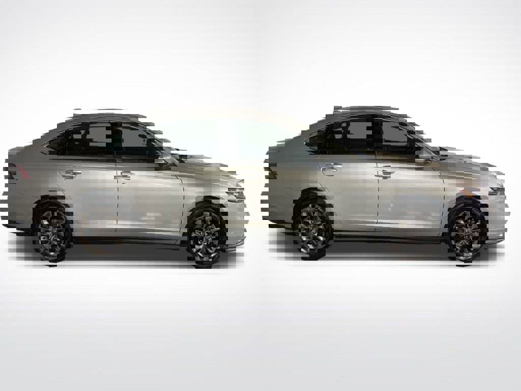 Used 2024 Honda Accord EX image 8