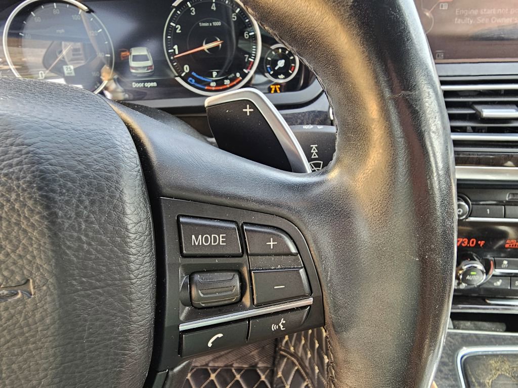 Used 2015 BMW 750Li xDrive image 27