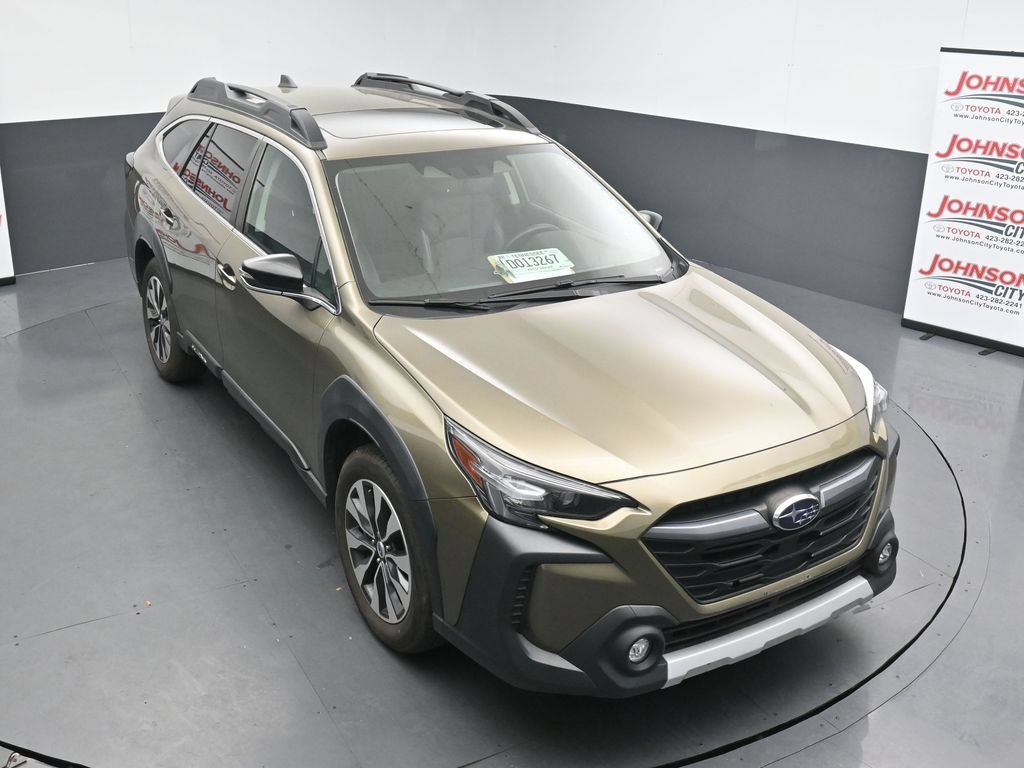 Used 2024 Subaru Outback Limited AWD/4WD image 10