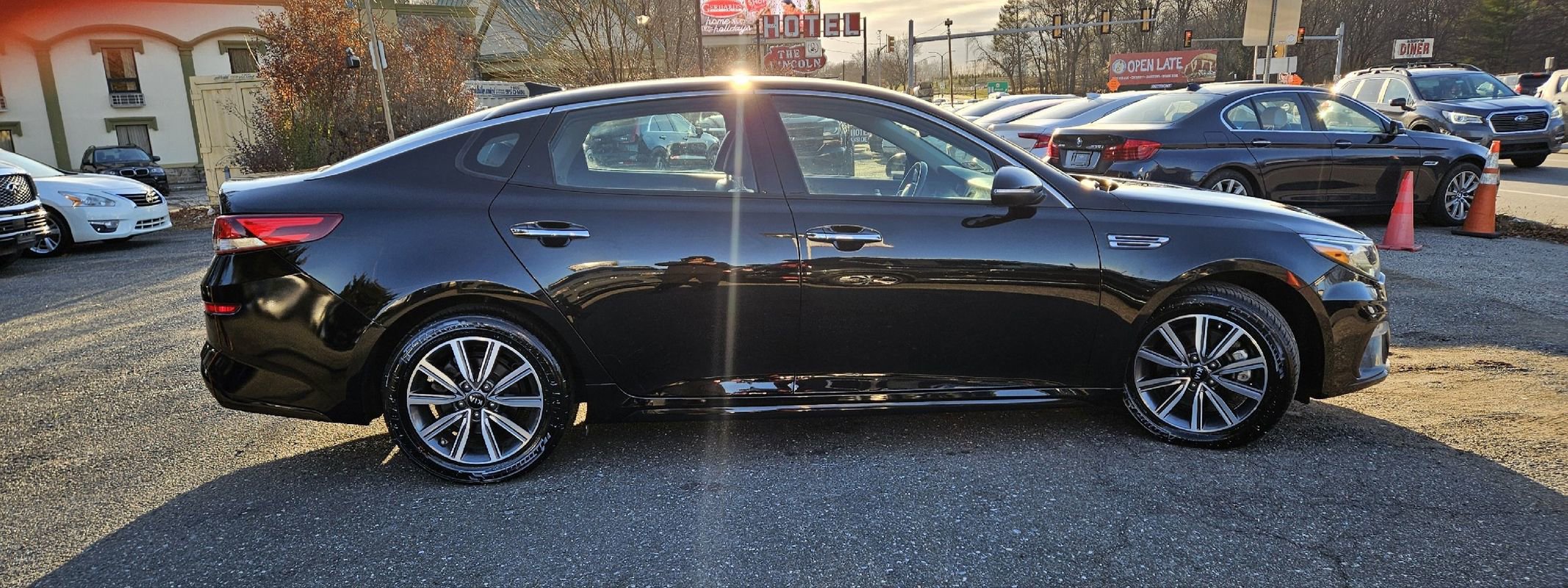Used 2019 Kia Optima EX image 6