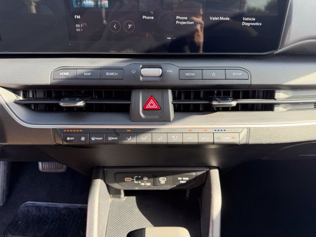 Used 2025 Kia K4 FWD image 19