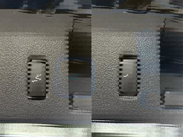 Used 2022 Ford Escape SE w/ Convenience Package image 29