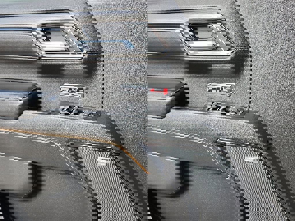 Used 2022 GMC Sierra 1500 AT4 w/ AT4 Preferred Package image 20