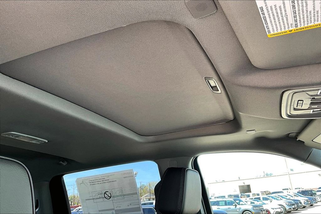 New 2026 GMC Sierra 2500 Denali w/ Denali Reserve Package image 23