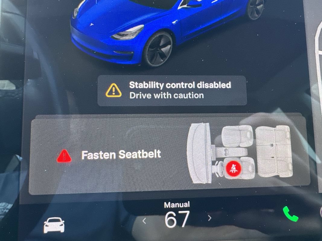 Used 2018 Tesla Model 3 Long Range AWD/4WD image 24