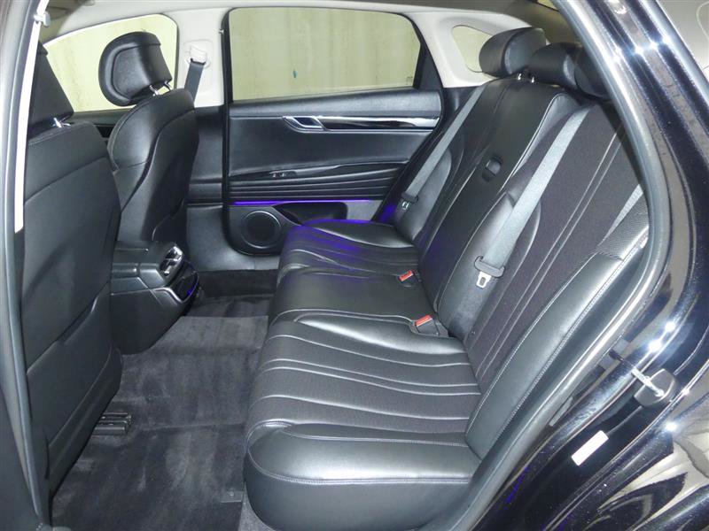 Used 2025 Genesis G80 2.5T AWD/4WD image 28