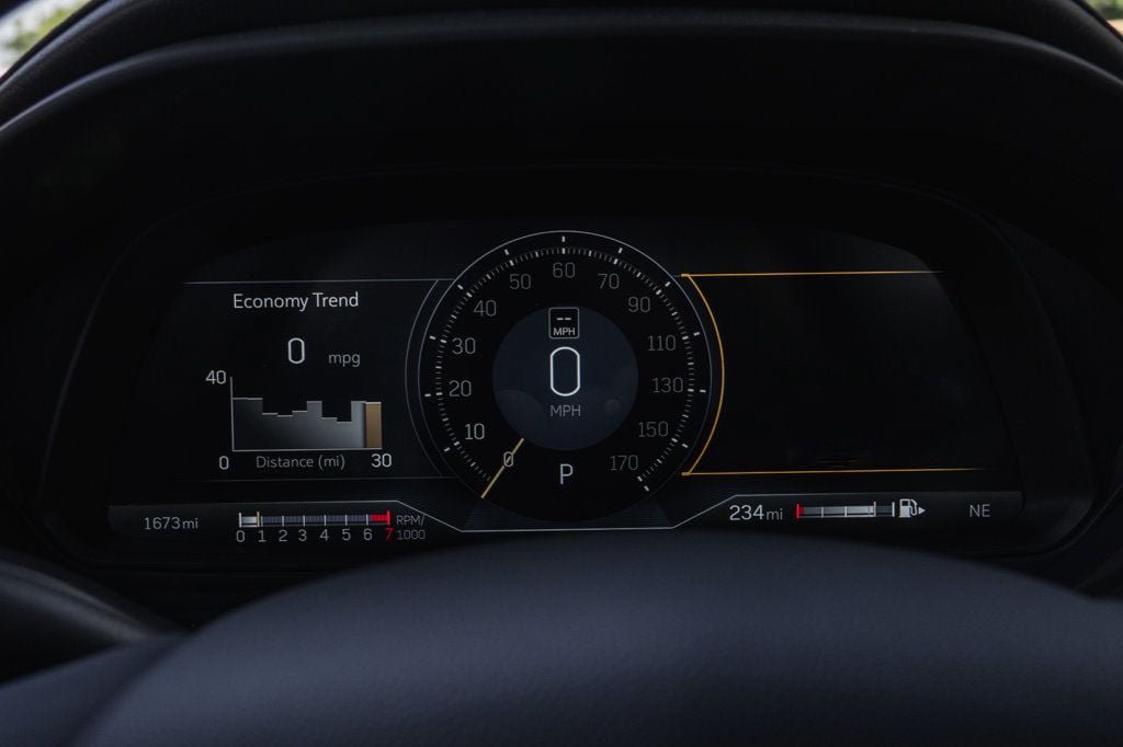 Used 2025 Cadillac CT4 Premium Luxury RWD image 17