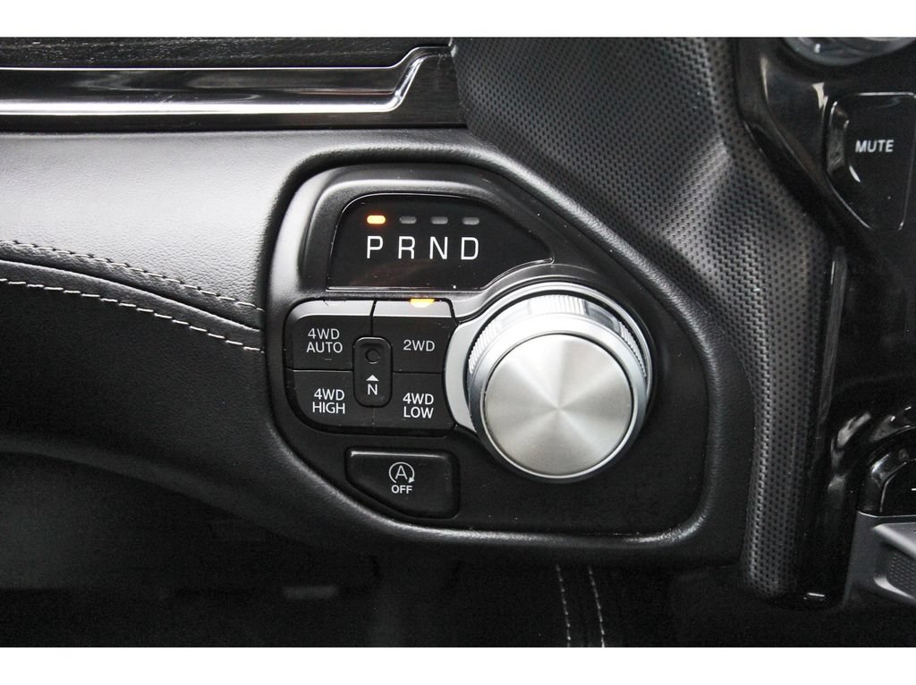 Used 2023 RAM 1500 Limited w/ Body Color Bumper Group AWD/4WD image 28