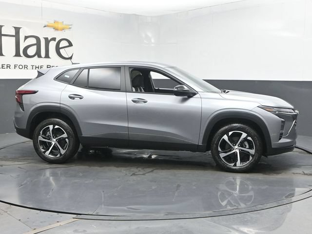 New 2026 Chevrolet Trax RS w/ Sunroof Package FWD image 1